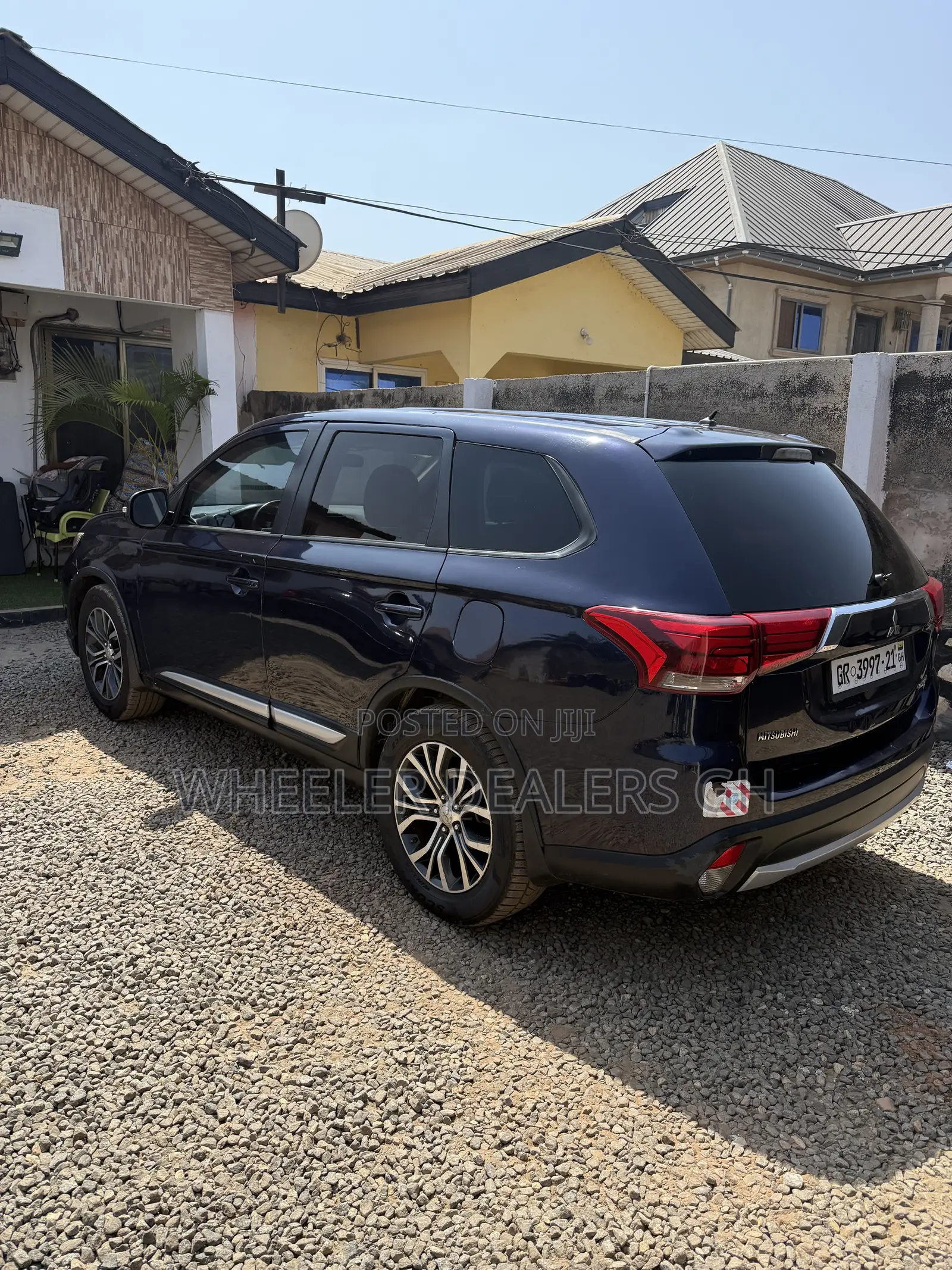 Mitsubishi Outlander SE FWD 2016 Blue