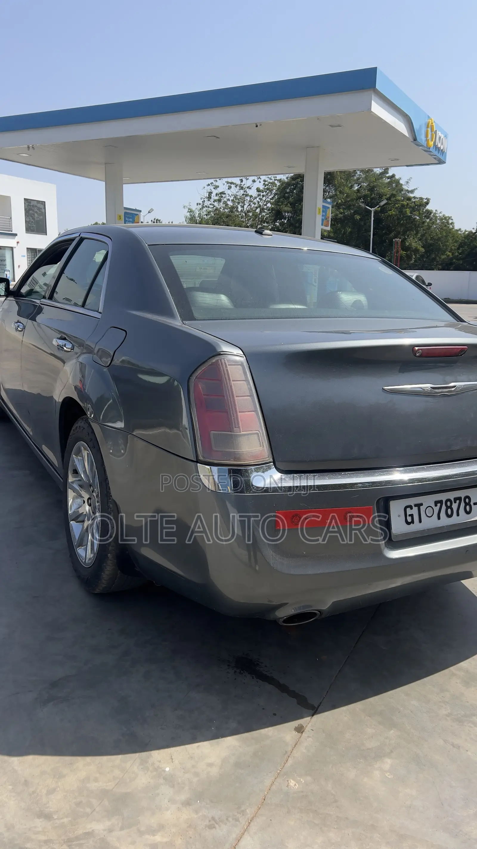 Chrysler 300 300S V6 3.5 AWD 2012 Gray
