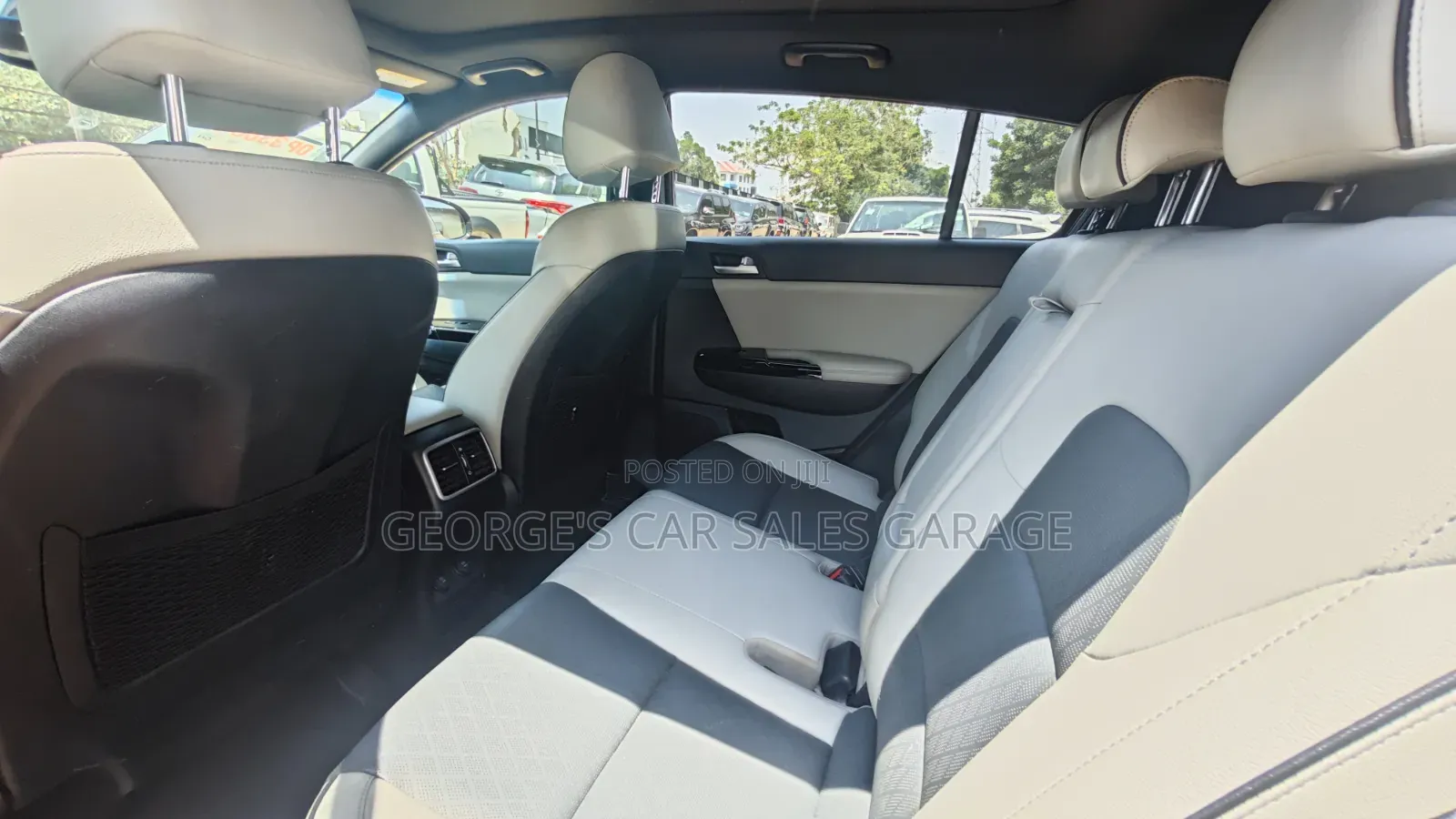 Kia Sportage SX 4dr SUV (2.0L 4cyl Turbo 6A) 2017 Beige