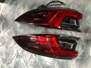  Toyota Corolla 2020 Taillight Pair – Premium OEM | Japan Spec