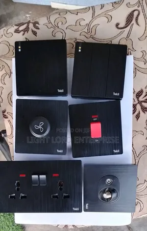 Tokil Black Versatile Outlet Double Sockets and Switces