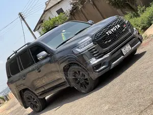 Toyota Land Cruiser 2012 Black