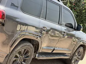 Toyota Land Cruiser 2012 Black
