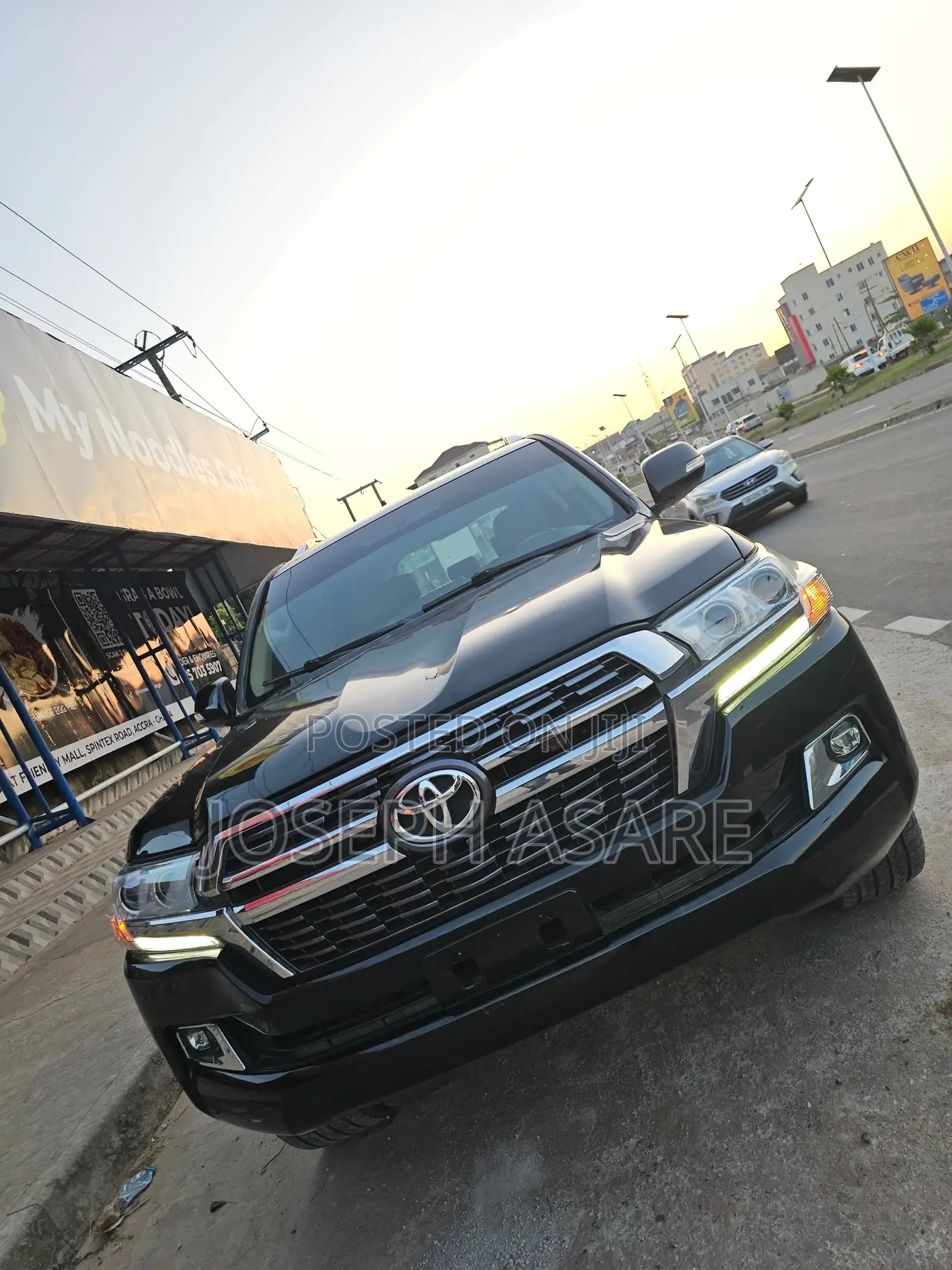 Toyota Land Cruiser 4.5 V8 GX-R 2014 Black