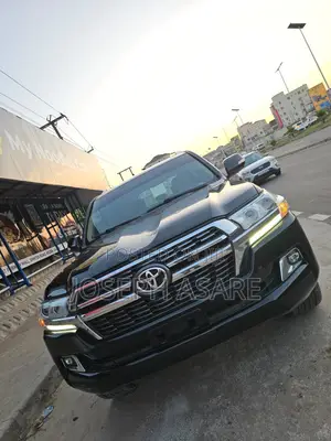 Toyota Land Cruiser 4.5 V8 GX-R 2014 Black