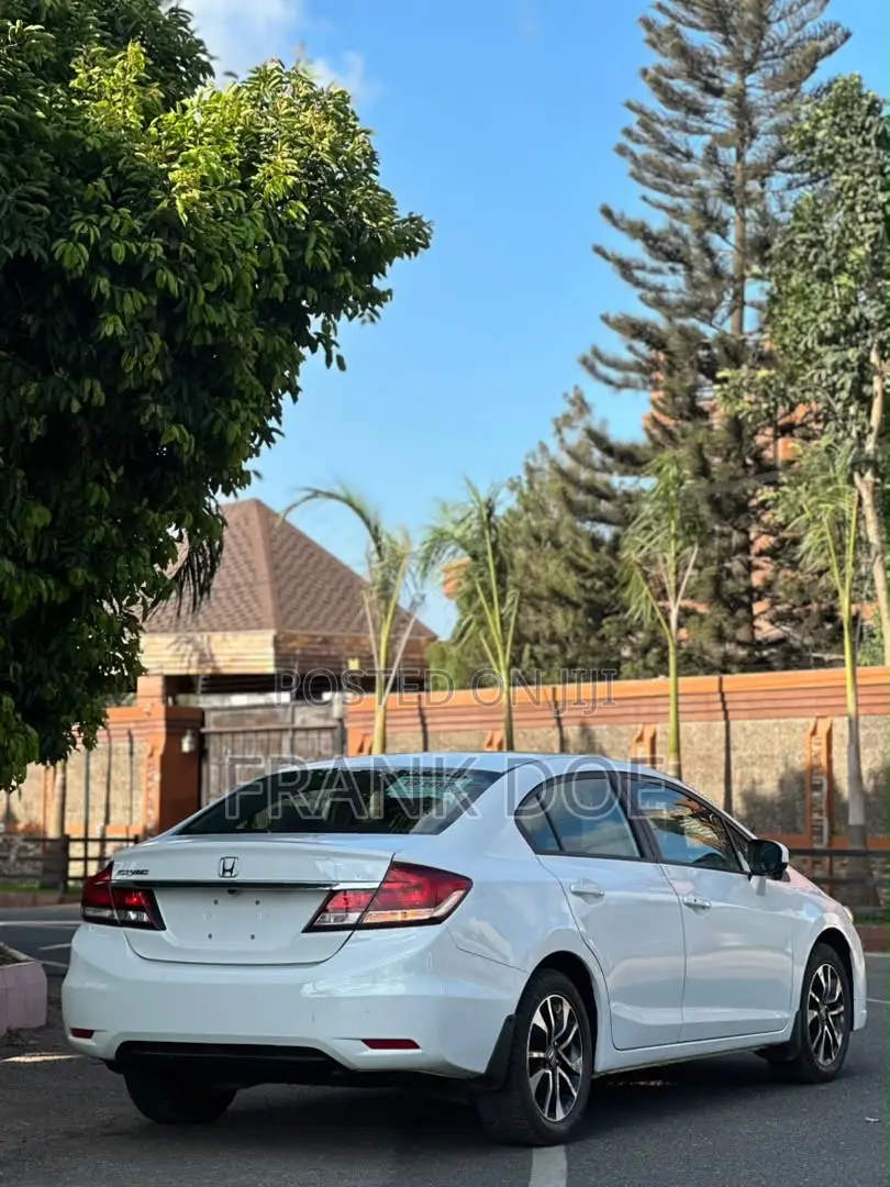 Honda Civic EX 4dr Sedan (1.8L 4cyl CVT) 2015 White