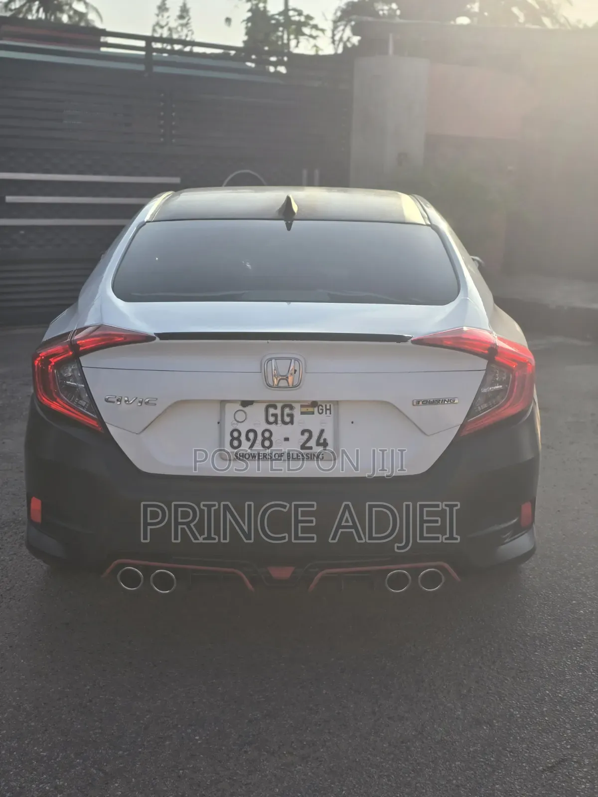 Honda Civic Touring 4dr Sedan (1.5L 4cyl) 2016 White