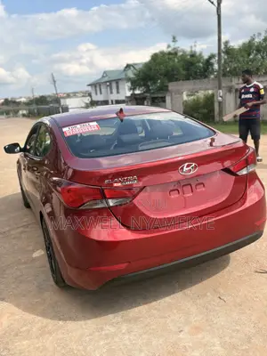 Hyundai Elantra SE 4dr Sedan (1.8L 4cyl 6A) 2015 Red