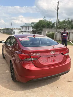 Hyundai Elantra SE 4dr Sedan (1.8L 4cyl 6A) 2015 Red