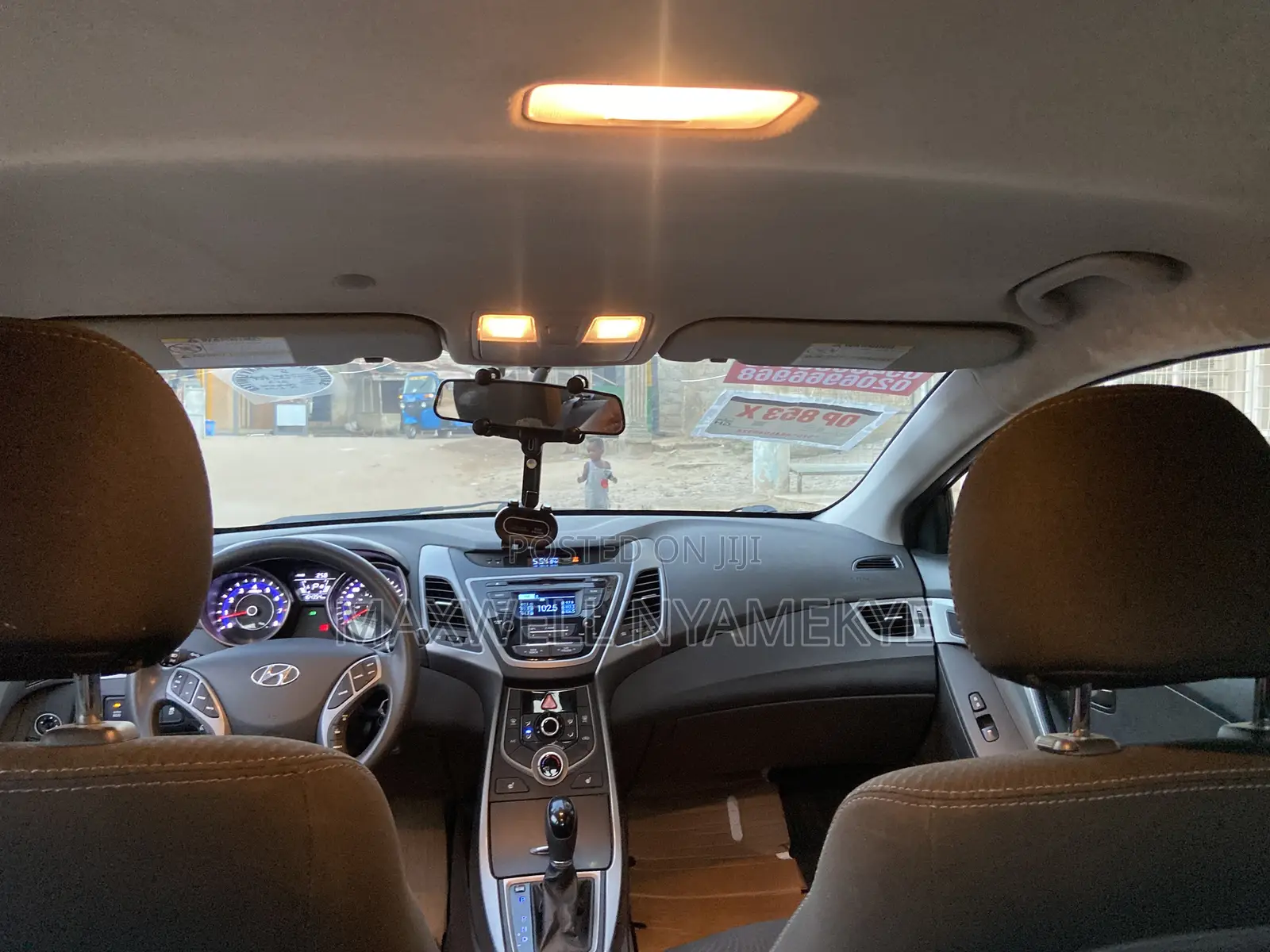 Hyundai Elantra SE 4dr Sedan (1.8L 4cyl 6A) 2015 Red