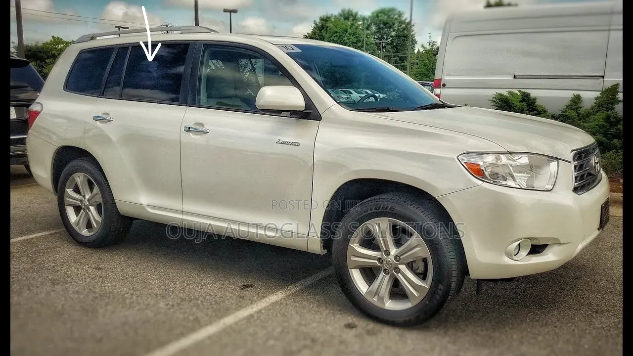 2008 - 2013 Toyota Highlander Rear Right Door Glass Available