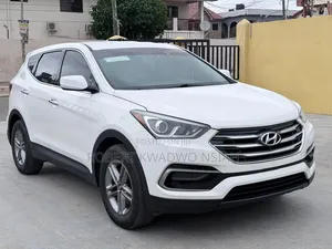 Hyundai Santa Fe SE AWD 2017 White