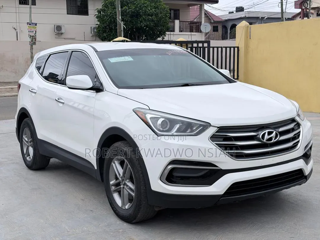Hyundai Santa Fe SE AWD 2017 White