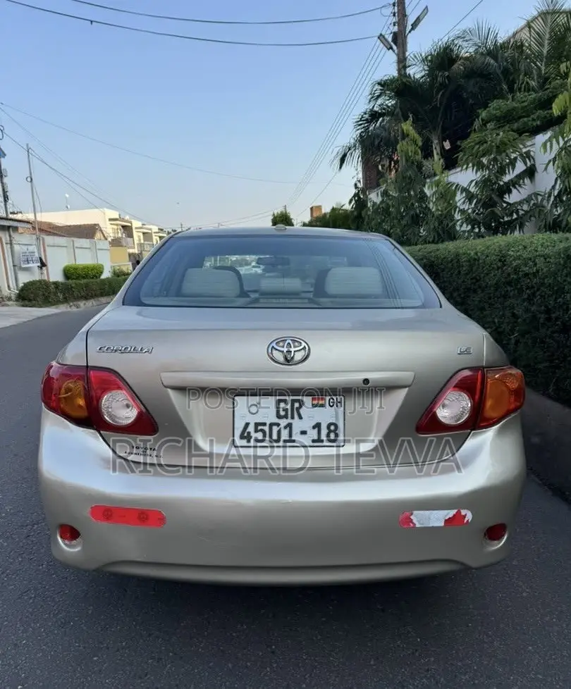 Toyota Corolla LE 4dr Sedan (1.8L 4cyl 4A) 2010 Brown