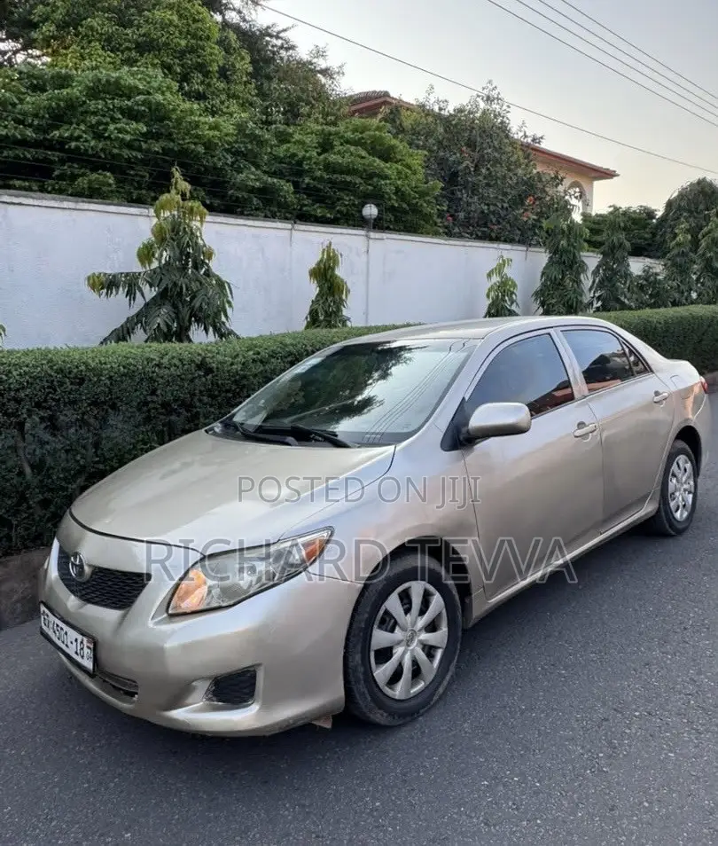 Toyota Corolla LE 4dr Sedan (1.8L 4cyl 4A) 2010 Brown