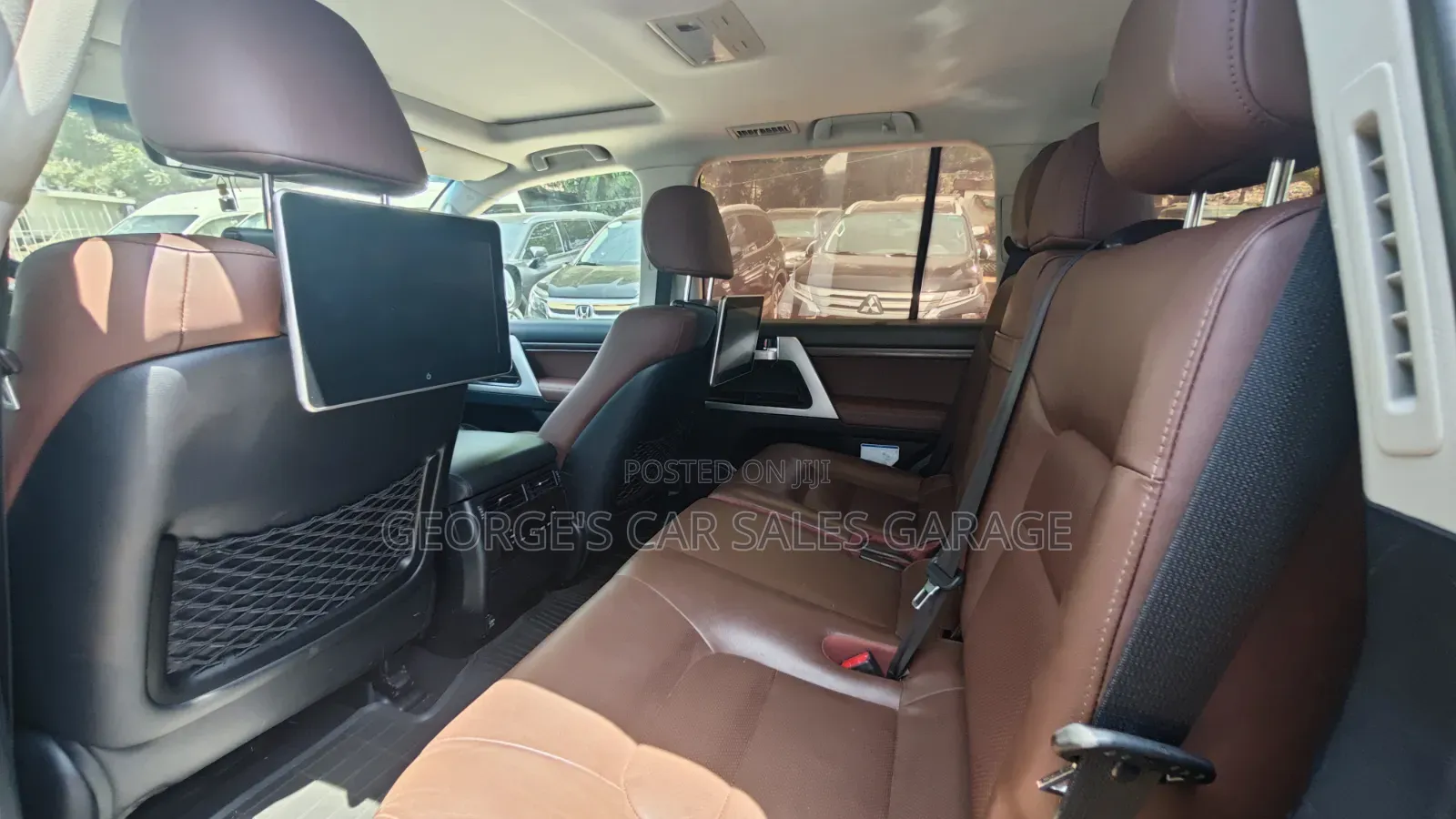 Toyota Land Cruiser 5.7 V8 VX-S 2021 Black