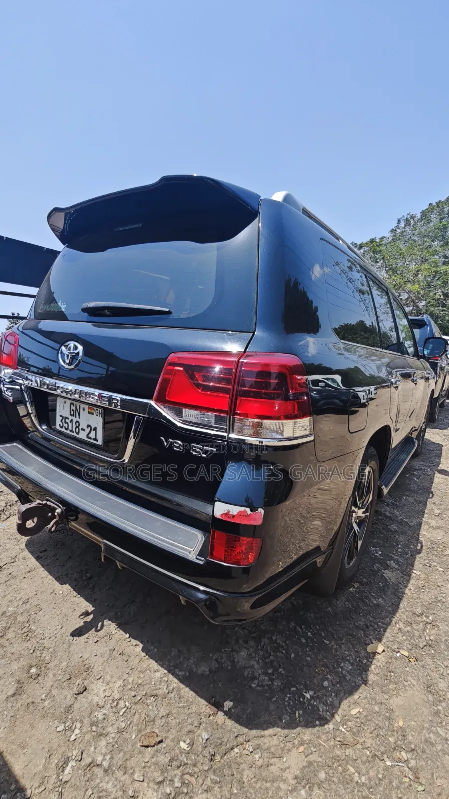 Toyota Land Cruiser 5.7 V8 VX-S 2021 Black
