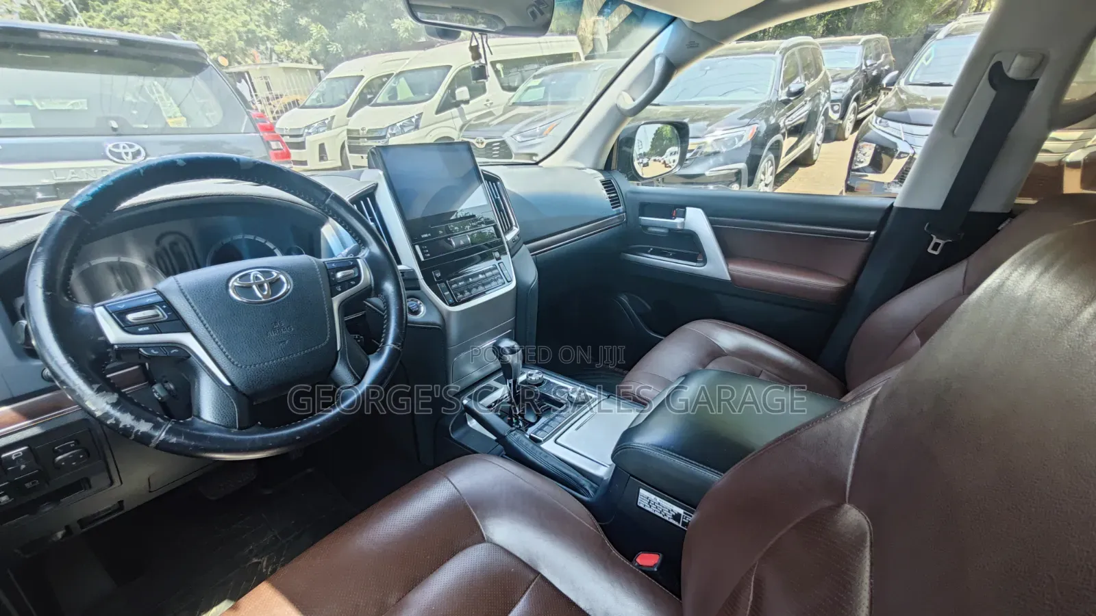 Toyota Land Cruiser 5.7 V8 VX-S 2021 Black