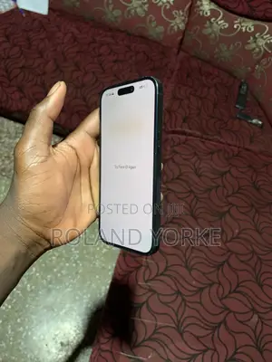 Apple iPhone 15 128 GB Black