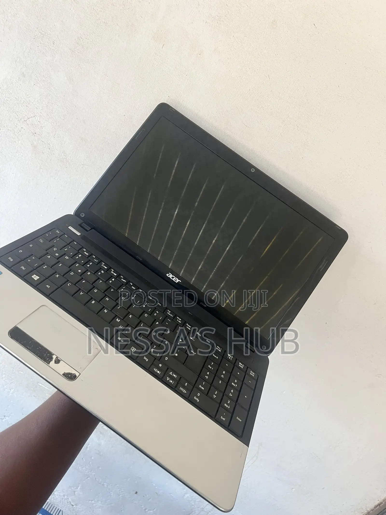 Laptop Acer Aspire E1 8GB Intel Core i3 HDD 1T