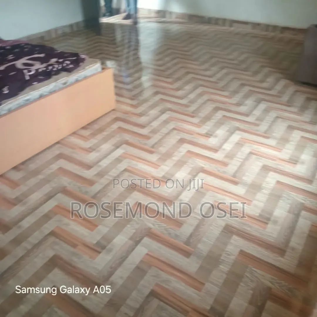 1bdrm Apartment in Foster Home, Frafraha for rent