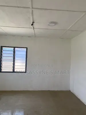 1bdrm House in Awoshie for rent