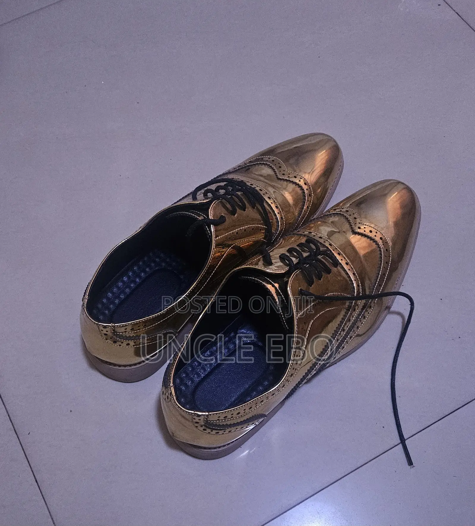 Men's Golden Shoe