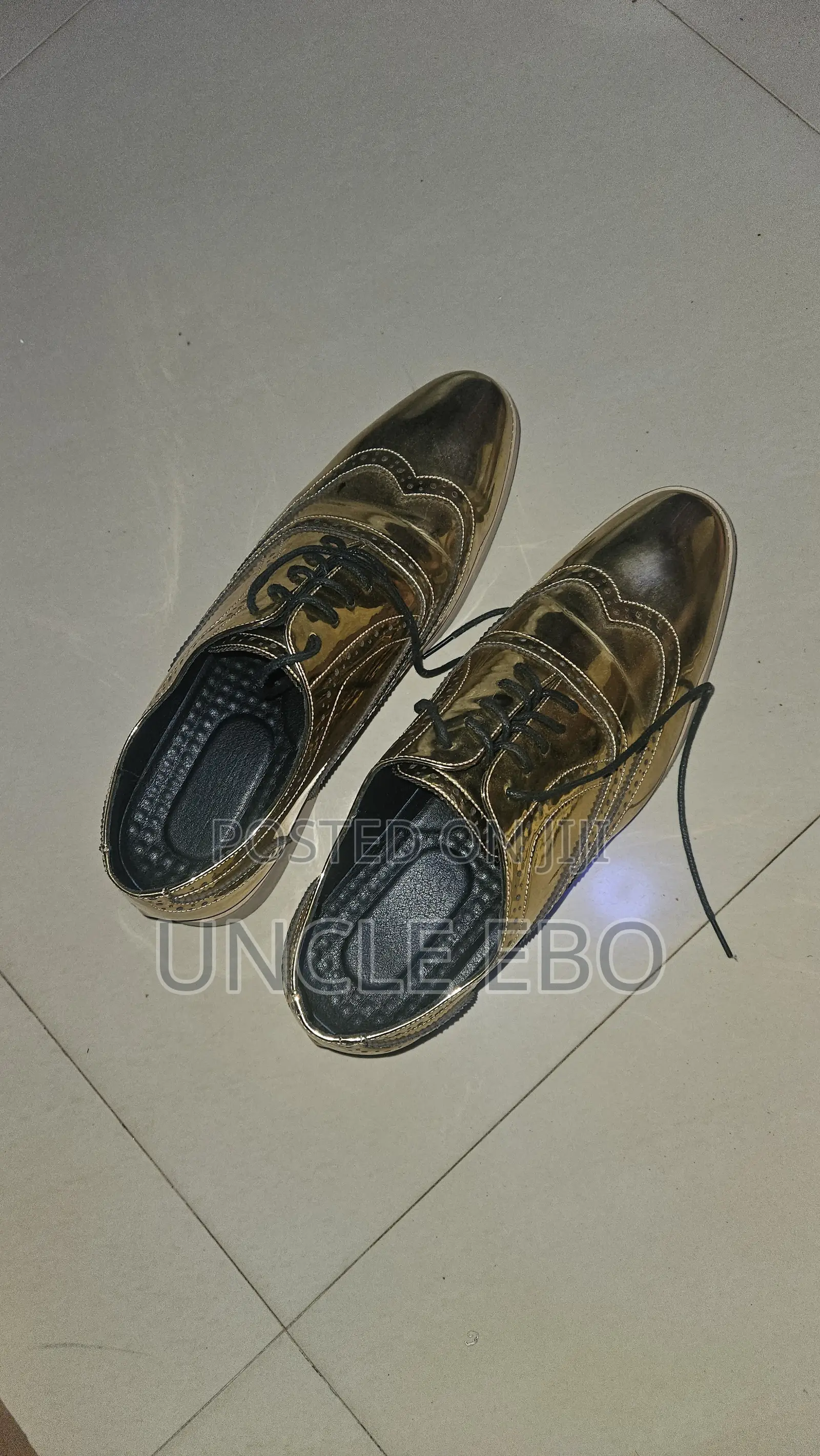 Men's Golden Shoe