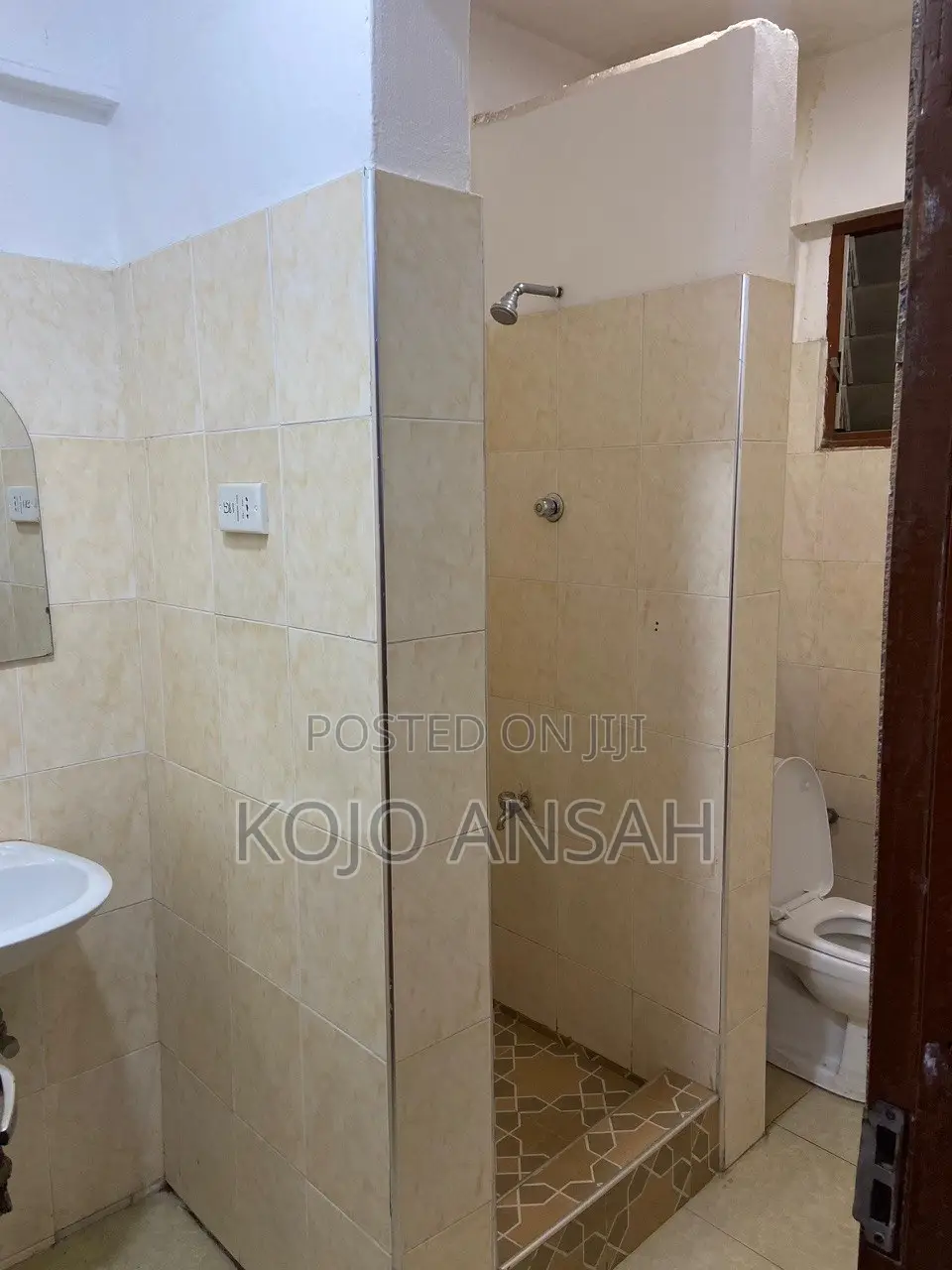 1bdrm Apartment in Borteyman Ssnit Flat, Sakumono for rent