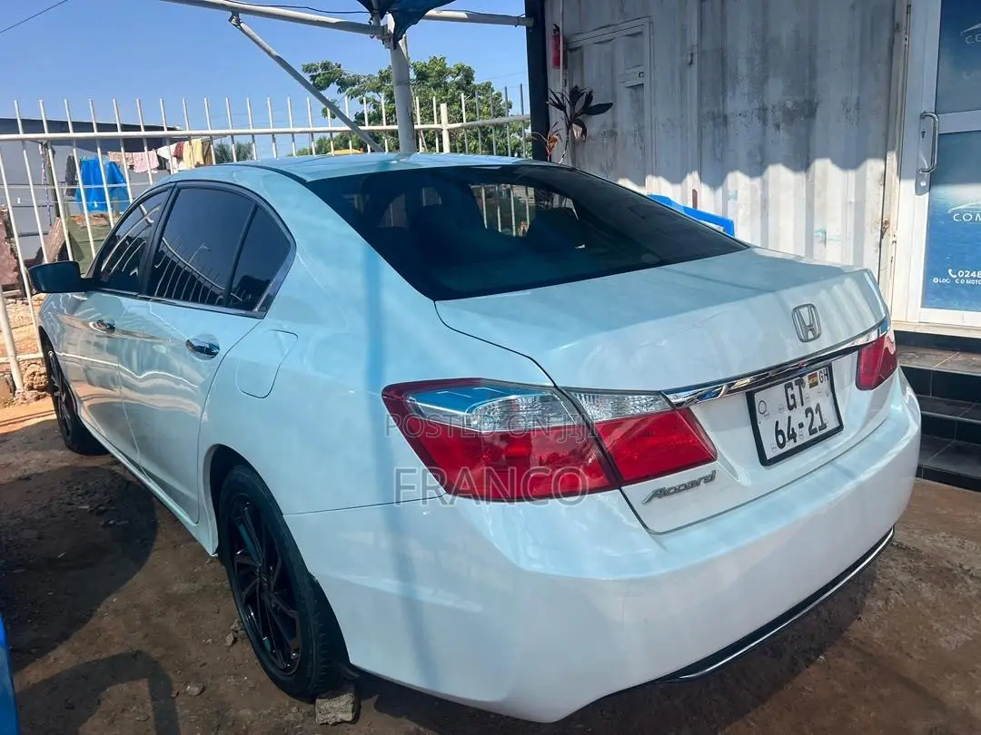 Honda Accord EX 4dr Sedan (2.4L 4cyl CVT) 2015 White