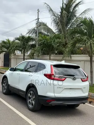 Honda CR-V Touring AWD 2018 White