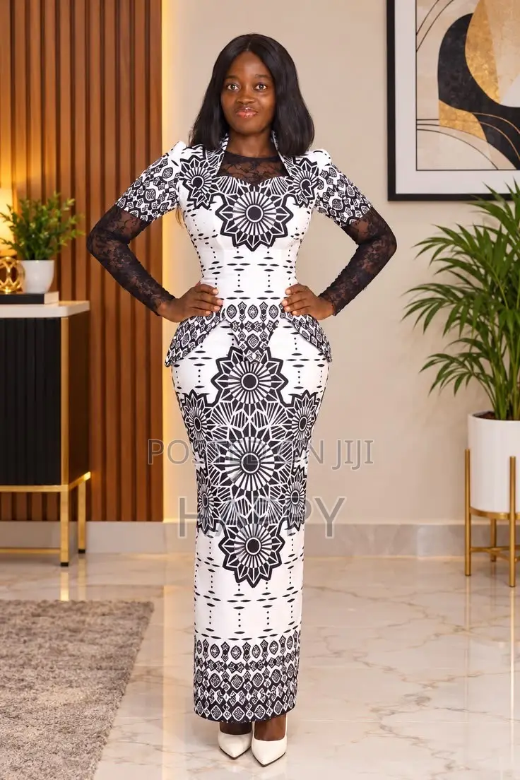 Black and White Slit and Kaba
