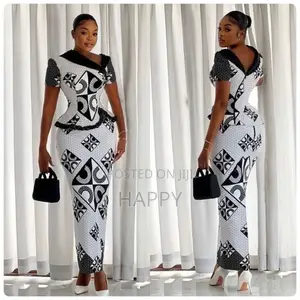 Black and White Slit and Kaba