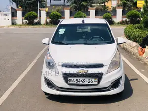 Chevrolet Spark 2LT 2013 White