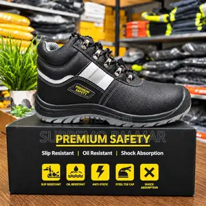 Premium Safety Work Boots – Black Steel Toe, Anti-Slip & Oil-Resistant