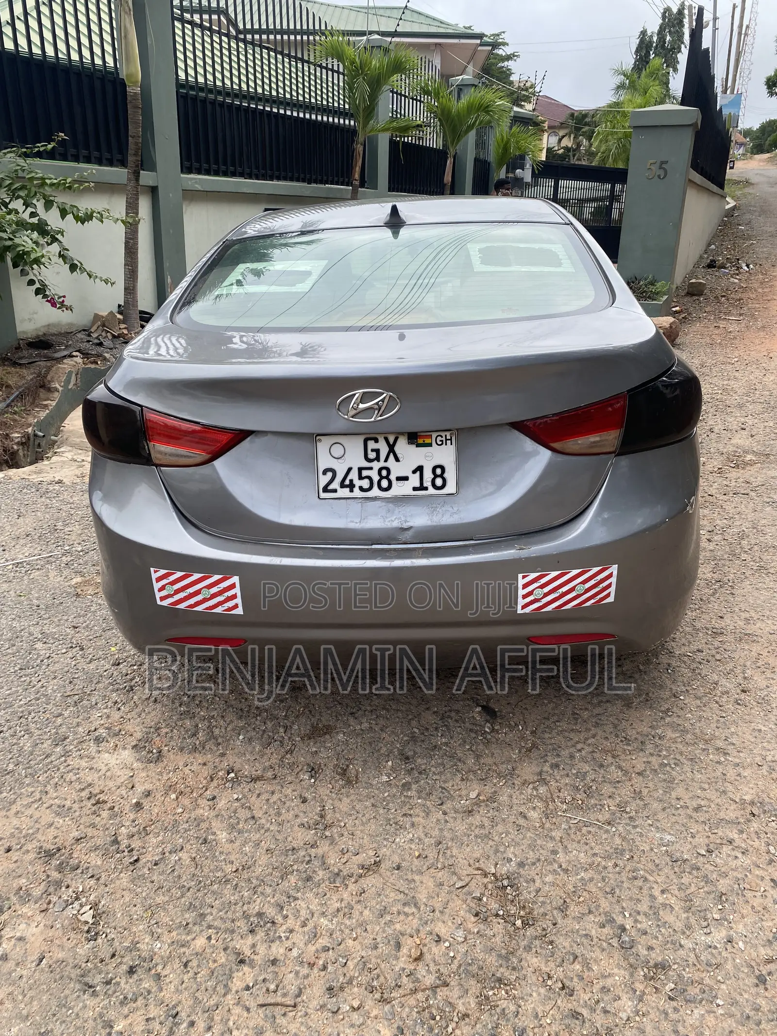 Hyundai Elantra GLS Sedan FWD (1.8L 4cyl 6M) 2013 Gray