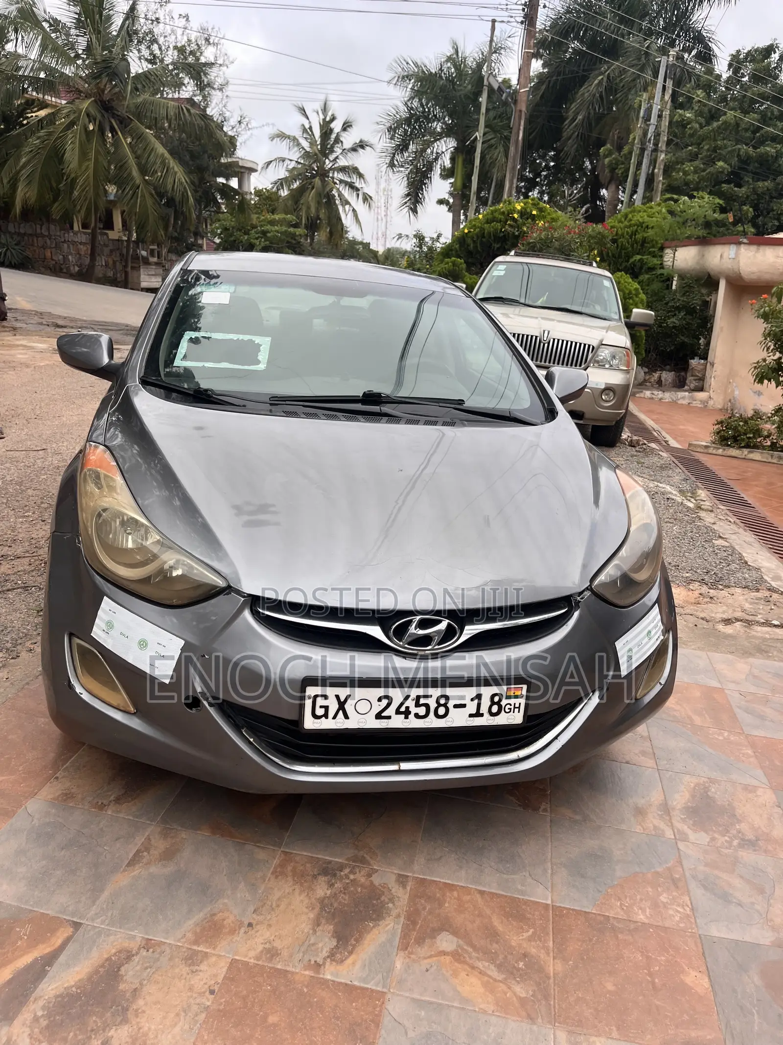 Hyundai Elantra GLS Sedan FWD (1.8L 4cyl 6M) 2013 Gray