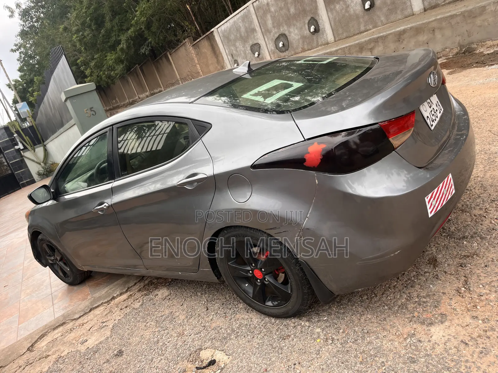 Hyundai Elantra GLS Sedan FWD (1.8L 4cyl 6M) 2013 Gray