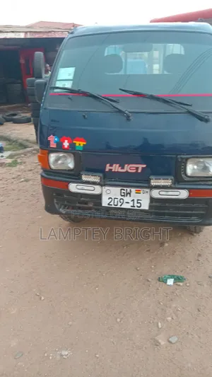 Daihatsu Hijet Petrol 2015 Black