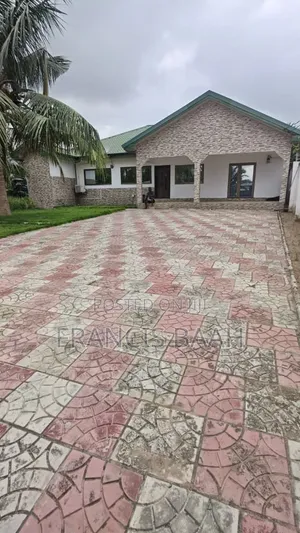4bdrm House in Shining Star Real, Accra Metropolitan for sale