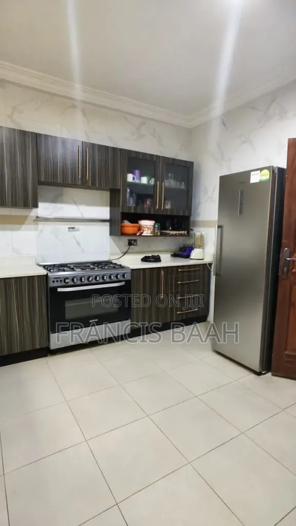 4bdrm House in Shining Star Real, Accra Metropolitan for sale