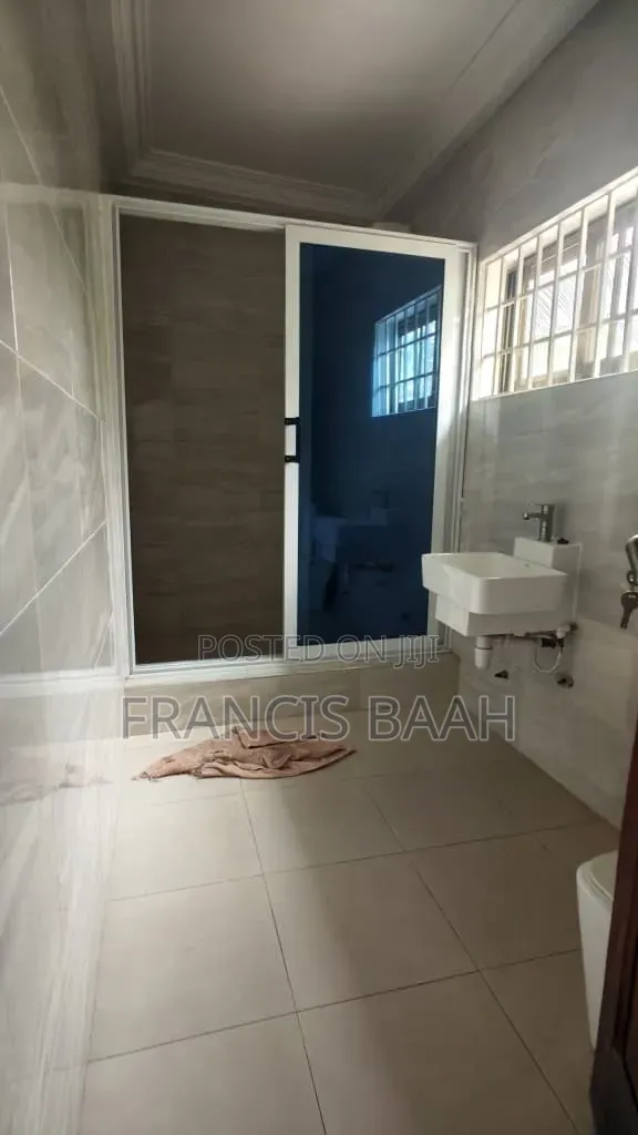 4bdrm House in Shining Star Real, Accra Metropolitan for sale