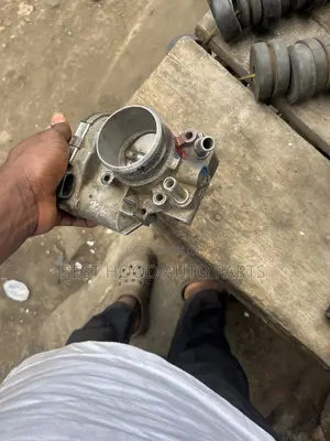 Hyundai Accent 2011- 2013 Throttle