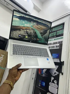 Laptop HP 17-3000 12GB Intel Core i5 SSD 512GB
