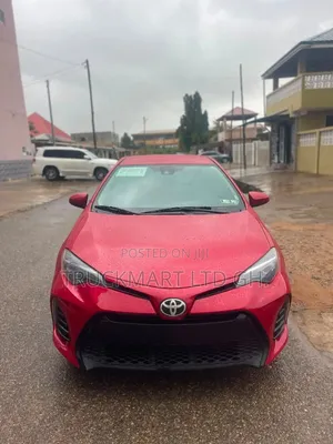 Toyota Corolla LE Eco (1.8L 4cyl 2A) 2018 Red