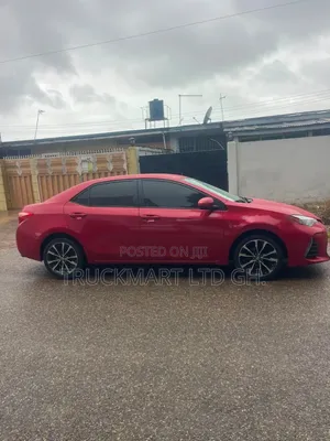Toyota Corolla LE Eco (1.8L 4cyl 2A) 2018 Red