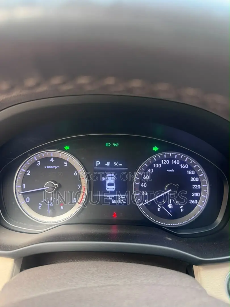 Hyundai Grandeur 2018 Black
