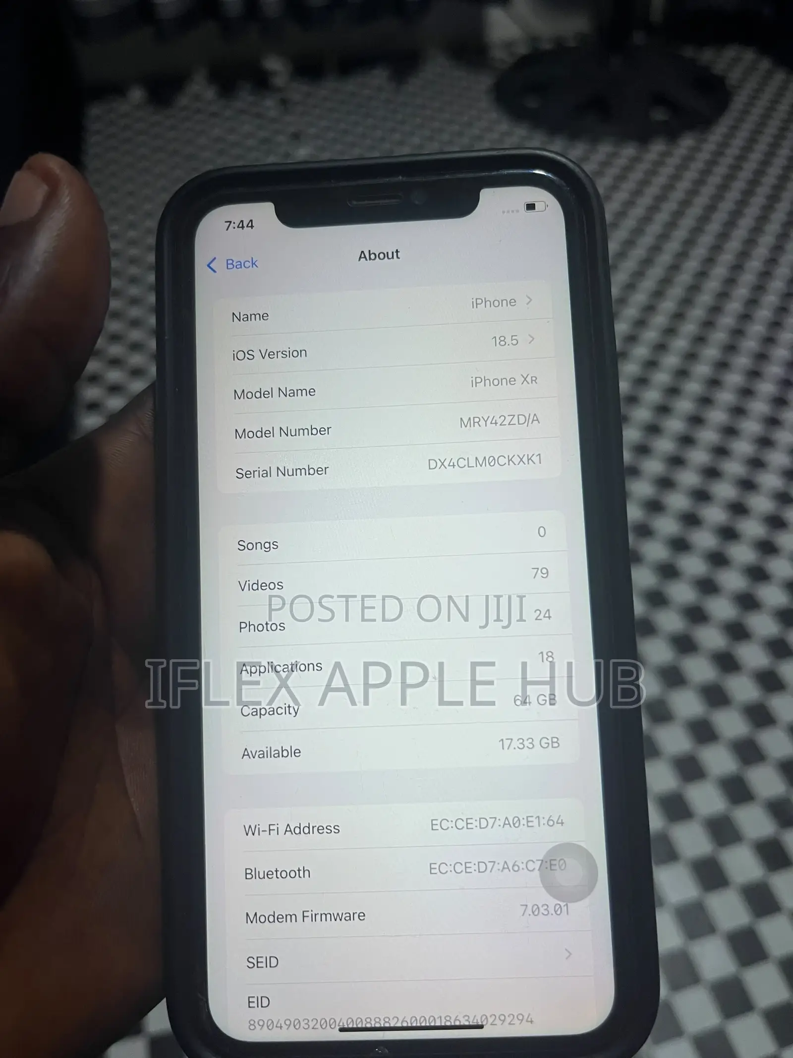 Apple iPhone XR 64 GB Black