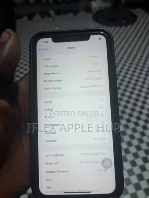 Apple iPhone XR 64 GB Black