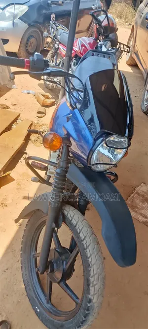 Bajaj Boxer 150 UG 2024 Blue